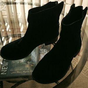 Crown vintage 🥾🥾 genuine SUEDE Boots